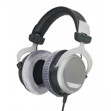 beyerdynamic DT 880 Edition 32 Ohm headphones