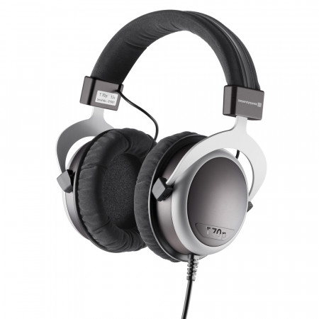 beyerdynamic T70p 32 Ohm headphones 